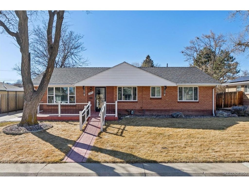 575 Estes St, Lakewood, CO 80226