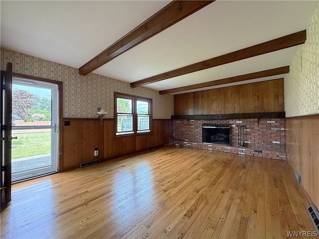 25 Foxpoint West, Amherst, NY 14221