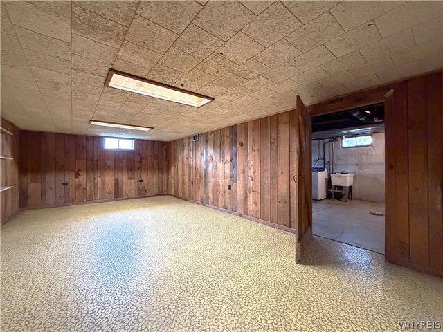 25 Foxpoint West, Amherst, NY 14221