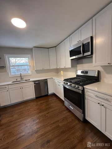 1290 Barkley Place, North Brunswick, NJ 08902