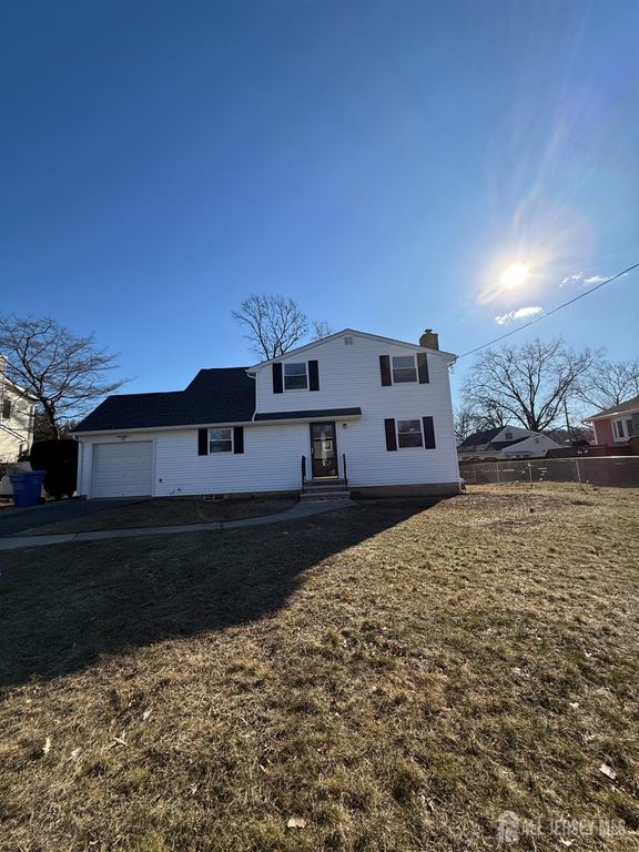 1290 Barkley Place, North Brunswick, NJ 08902