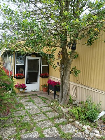 301 3rd Avenue, Middletown, NY 10941