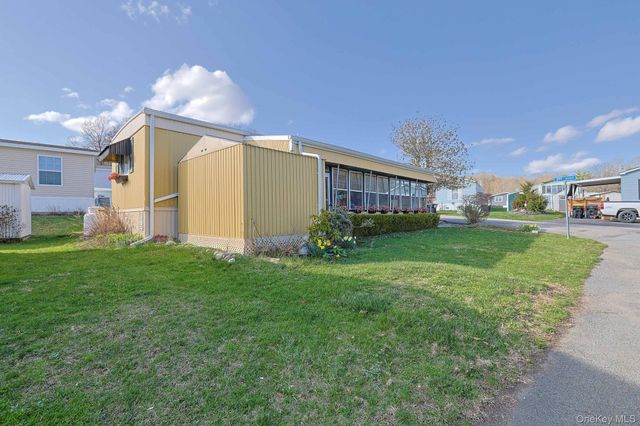 301 3rd Avenue, Middletown, NY 10941