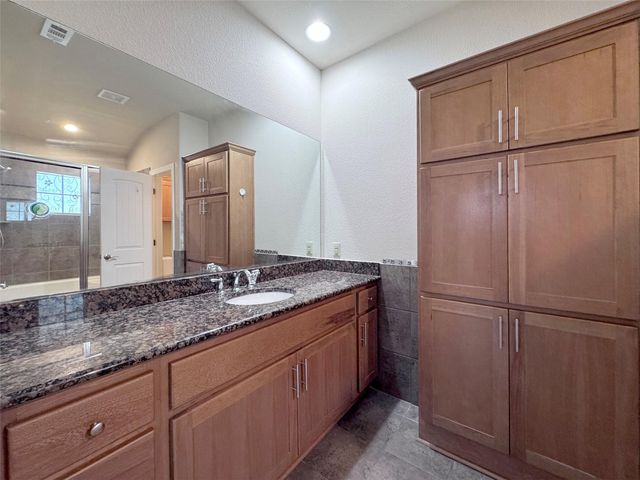 9707 Anderson Mill RD 21, Austin, TX 78750