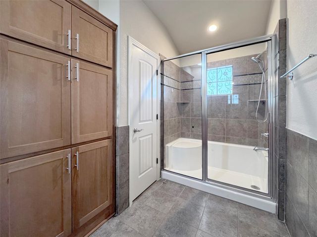 9707 Anderson Mill RD 21, Austin, TX 78750