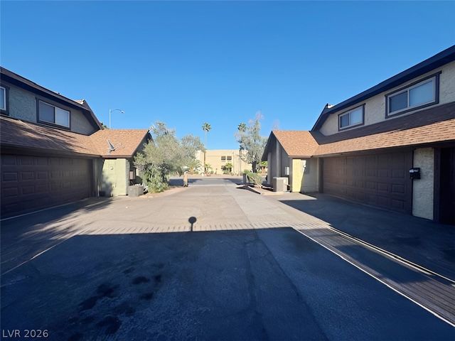 3181 Arville Street, Las Vegas, NV 89102