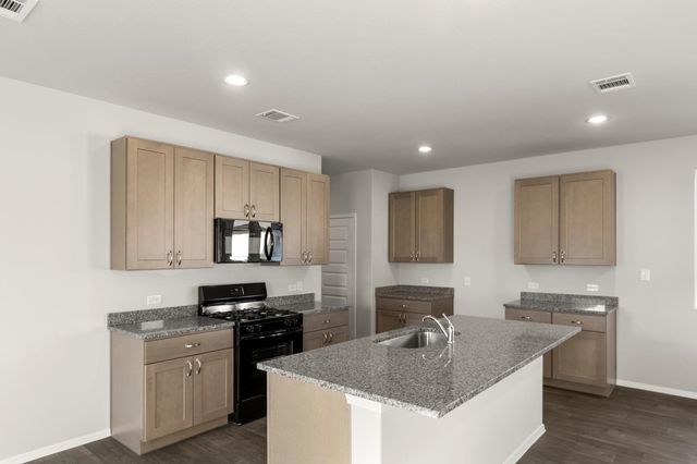 193 Lavender LN, Elgin, TX 78621