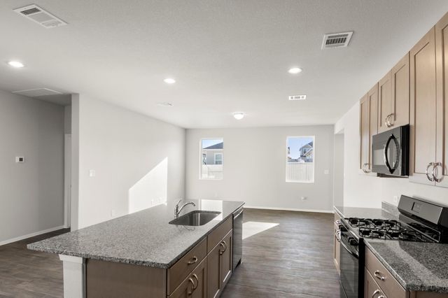 193 Lavender LN, Elgin, TX 78621