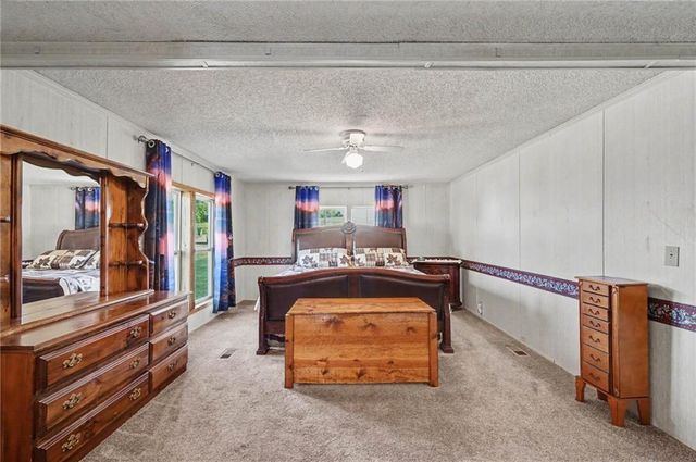 3762 Thomas Rd Thomas Road, Wellsville, KS 66092
