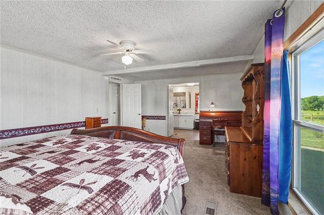 3762 Thomas Rd Thomas Road, Wellsville, KS 66092