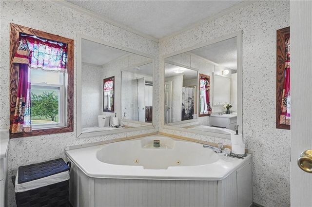 3762 Thomas Rd Thomas Road, Wellsville, KS 66092