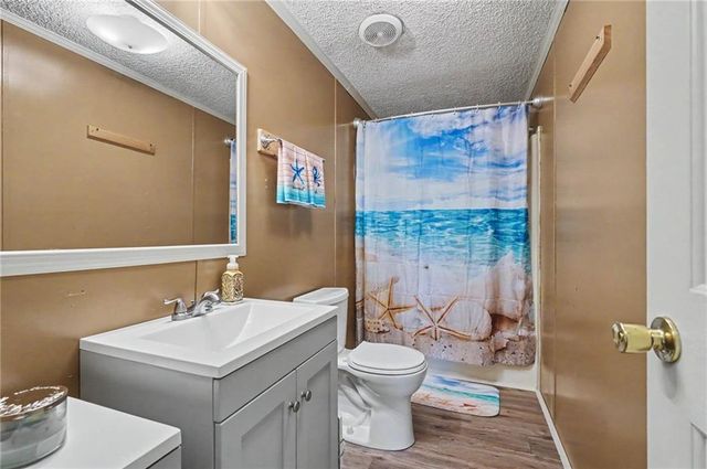 3762 Thomas Rd Thomas Road, Wellsville, KS 66092
