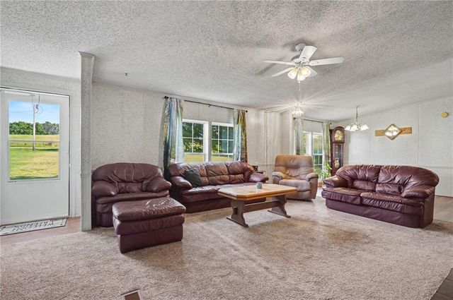 3762 Thomas Rd Thomas Road, Wellsville, KS 66092