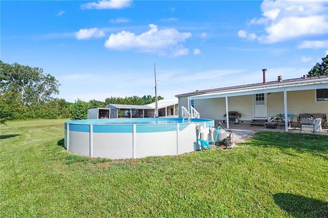 3762 Thomas Rd Thomas Road, Wellsville, KS 66092