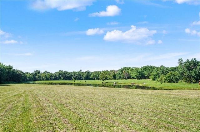 3762 Thomas Rd Thomas Road, Wellsville, KS 66092
