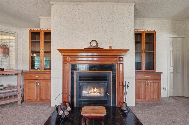 3762 Thomas Rd Thomas Road, Wellsville, KS 66092