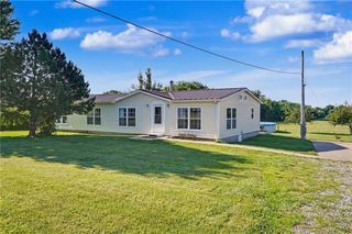 3762 Thomas Rd Thomas Road, Wellsville, KS 66092