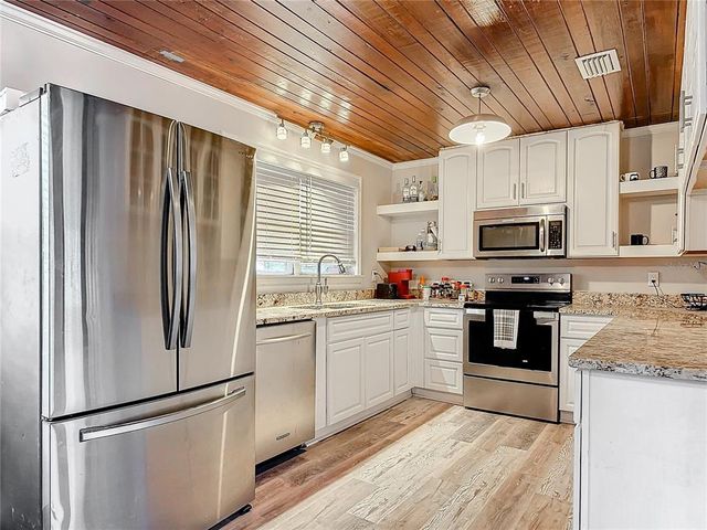 607 POWERS AVENUE, Port Orange, FL 32127