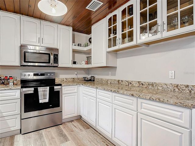 607 POWERS AVENUE, Port Orange, FL 32127