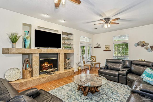 10180 Bittern Dr, Pensacola, FL 32507