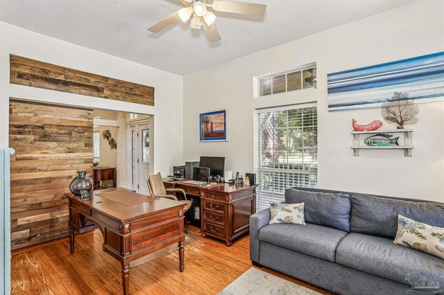 10180 Bittern Dr, Pensacola, FL 32507