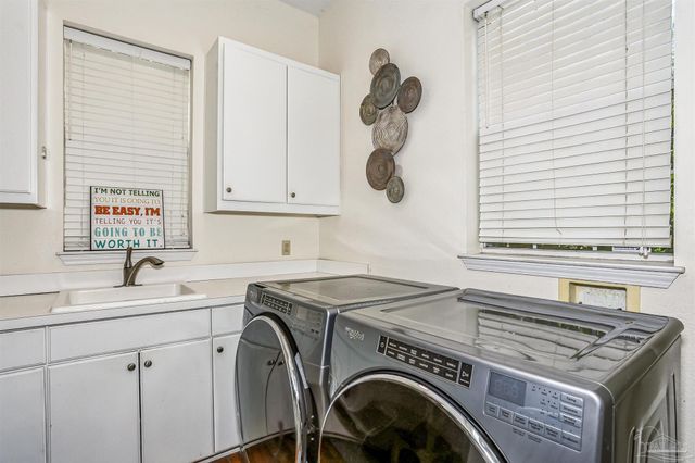 10180 Bittern Dr, Pensacola, FL 32507