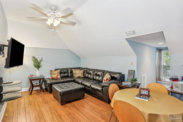 10180 Bittern Dr, Pensacola, FL 32507