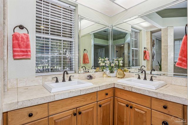 10180 Bittern Dr, Pensacola, FL 32507