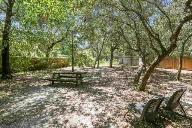 10180 Bittern Dr, Pensacola, FL 32507