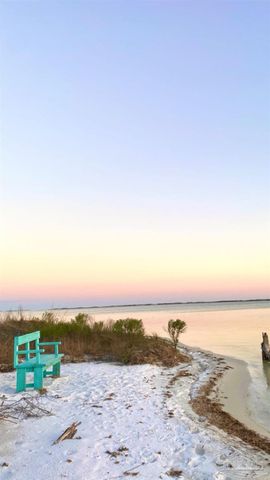 10180 Bittern Dr, Pensacola, FL 32507