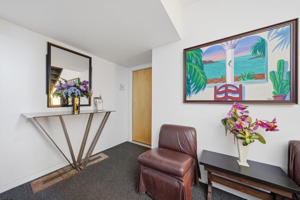 1733 W Lawrence Avenue CU2, Chicago, IL 60640 — photo 3