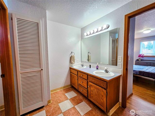 20414 2nd Avenue E, Spanaway, WA 98387