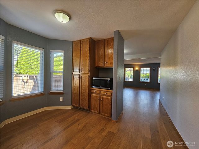 20414 2nd Avenue E, Spanaway, WA 98387