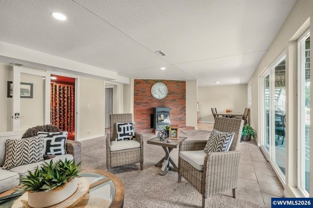 4575 Eagle Crest Rd NW, Salem, OR 97304