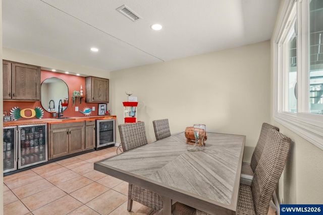 4575 Eagle Crest Rd NW, Salem, OR 97304