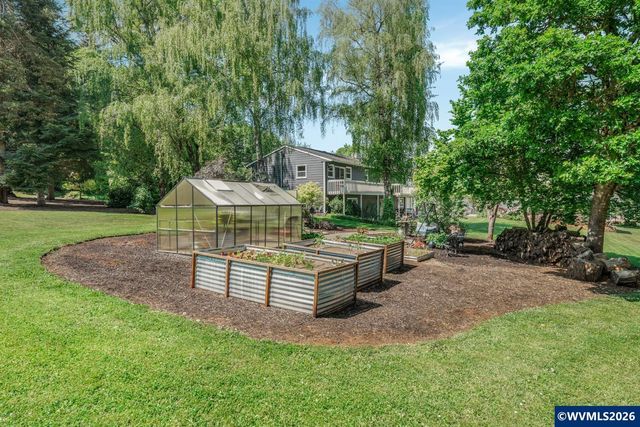 4575 Eagle Crest Rd NW, Salem, OR 97304