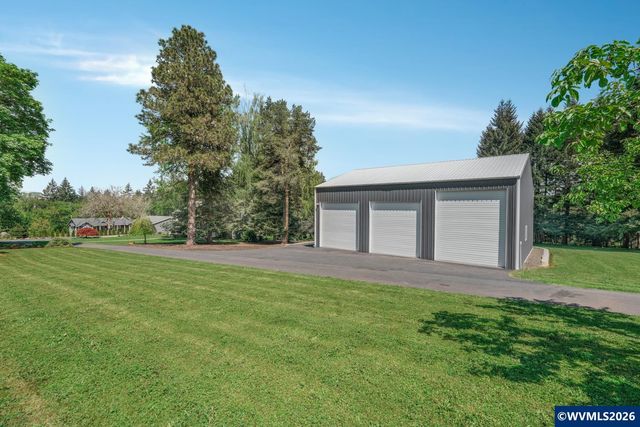 4575 Eagle Crest Rd NW, Salem, OR 97304