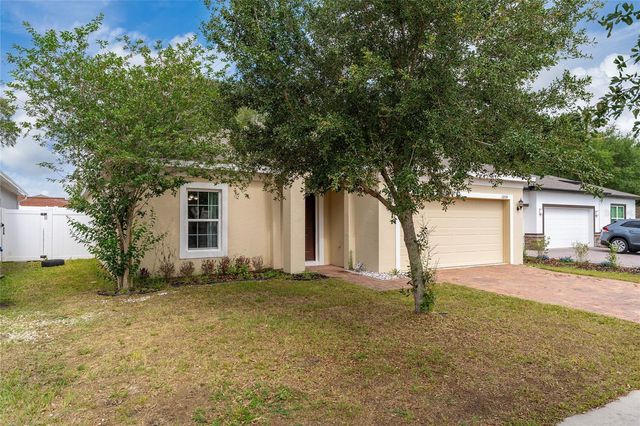 1209 STRATTON AVENUE, Groveland, FL 34736