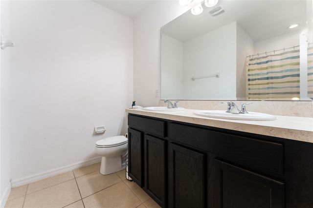 1209 STRATTON AVENUE, Groveland, FL 34736