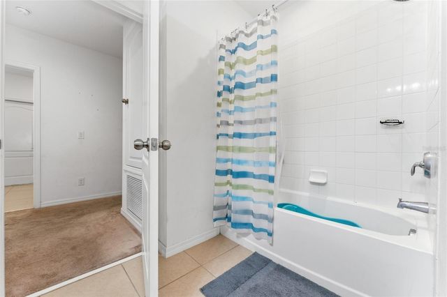 1209 STRATTON AVENUE, Groveland, FL 34736