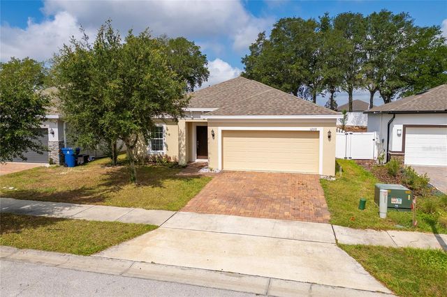 1209 STRATTON AVENUE, Groveland, FL 34736