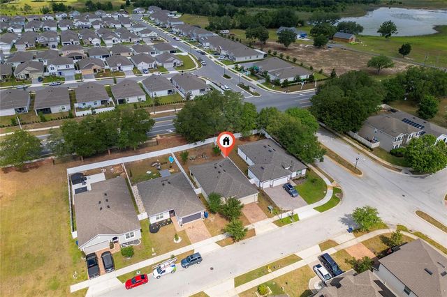 1209 STRATTON AVENUE, Groveland, FL 34736