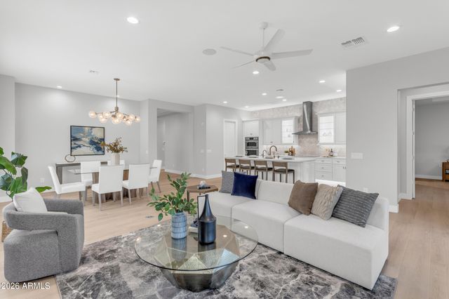 16549 W ROANOKE Avenue, Goodyear, AZ 85395