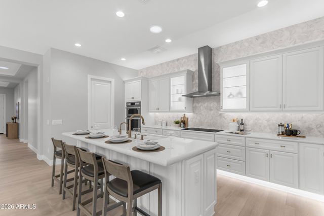 16549 W ROANOKE Avenue, Goodyear, AZ 85395