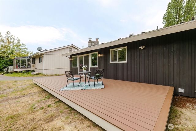 3828 Harbel Drive NE, Bremerton, WA 98310