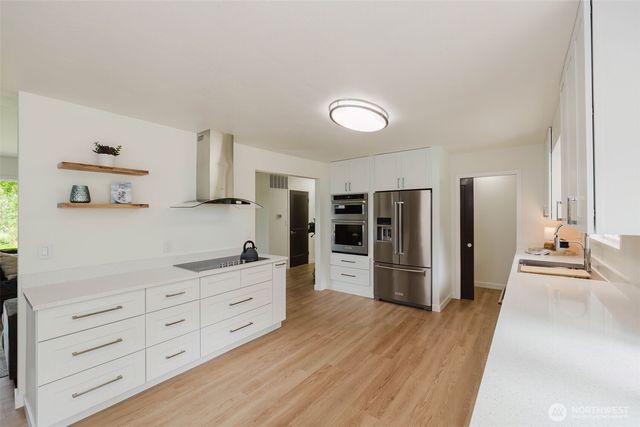 3828 Harbel Drive NE, Bremerton, WA 98310