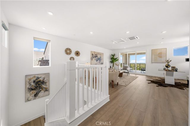 608 Chinon, Irvine, CA 92618