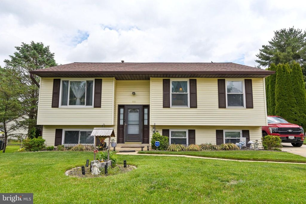 930 WAMPLER LN, Westminster, MD 21158
