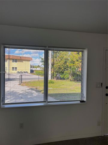 3820 SW 16th St 0, Fort Lauderdale, FL 33312