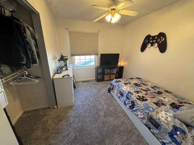 2212 12th Avenue, Sterling, IL 61081